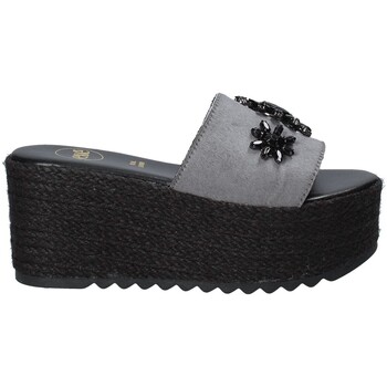 Pantofi Femei Papuci de vară Exé Shoes G47008347A13 Negru