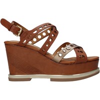 Pantofi Femei Sandale
 Wrangler WL01570A Maro