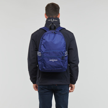 Fred Perry GRAPHIC TAPE BACKPACK Albastru
