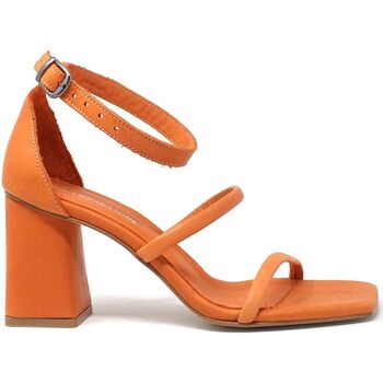 Pantofi Femei Sandale
 Grace Shoes 220589 portocaliu