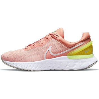 Pantofi Femei Trail și running Nike React Miler 3 roz