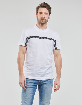 Îmbracaminte Bărbați Tricouri mânecă scurtă Calvin Klein Jeans LOGO TAPE TEE Alb