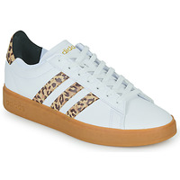 Pantofi Femei Pantofi sport Casual Adidas Sportswear GRAND COURT 2.0 Alb / Leopard / Gum