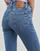 Îmbracaminte Femei Jeans bootcut Levi's 725 HIGH RISE BOOTCUT Albastru / Medium
