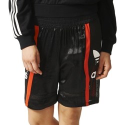 Îmbracaminte Femei Pantaloni trei sferturi adidas Originals Basketball Baggy Negre, Roșii